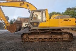 JCB JS200