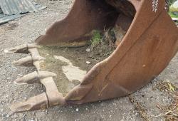 Digging bucket 90mm pins