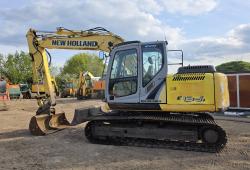 New Holland E135B