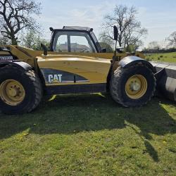 Caterpillar TH330B