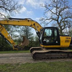 JCB JS160LC