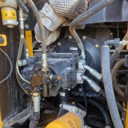 JCB JS130LC