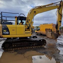 Komatsu PC130LC-8