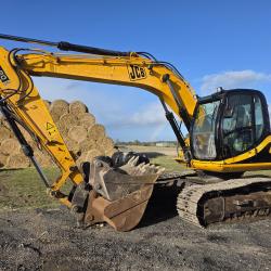 JCB JS160LC