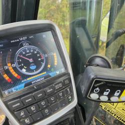 Hyundai HX140L