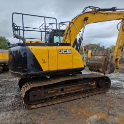 JCB JS131LC