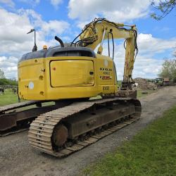 New Holland E235BSR
