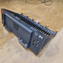 Skidsteer Riddle bucket