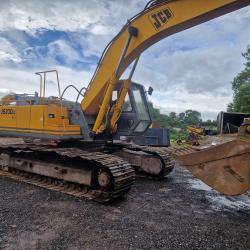 JCB JS200