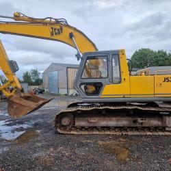 JCB JS200