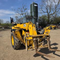 JCB 533-105