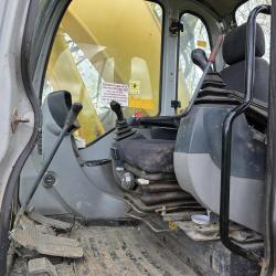 New Holland E235BSR