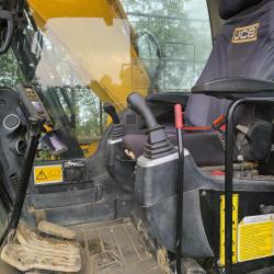 JCB JS160LC