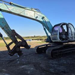 Kobelco SK200
