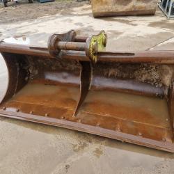 Strickland  80mm pins 7ft grading bucket