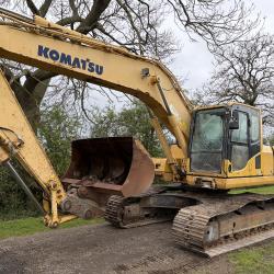 Komatsu PC210LC-8