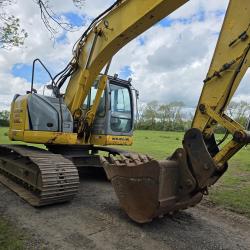 New Holland E235BSR