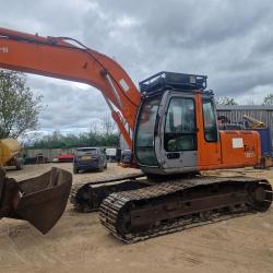 Hitachi ZX180LC