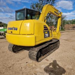 Komatsu PC70-8
