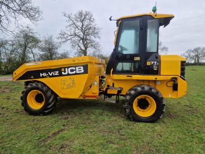 JCB 7T-1 Hi Viz