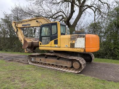 Komatsu PC210LC-8