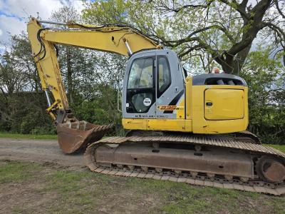 New Holland E235BSR