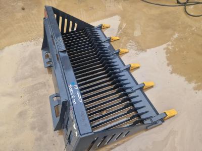 Skidsteer Riddle bucket