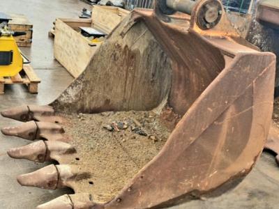 Digging Bucket 5ft 100mm pins 30-40 ton